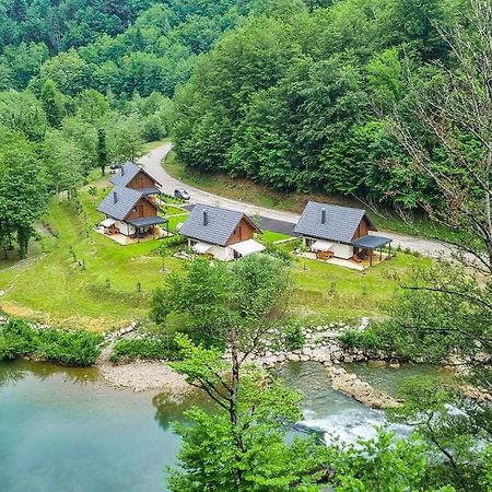 Resort Stari Malni, Osilnica - Vacation Houses Stari Malni Eksteriør billede