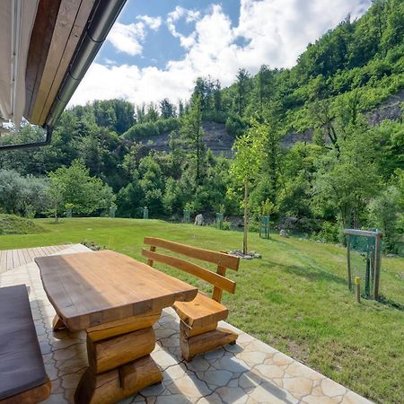 Resort Stari Malni, Osilnica - Vacation Houses Stari Malni Eksteriør billede