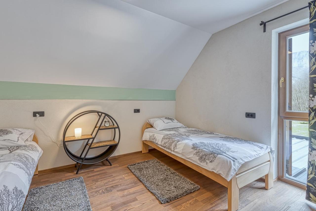 Resort Stari Malni, Osilnica - Vacation Houses Stari Malni Eksteriør billede