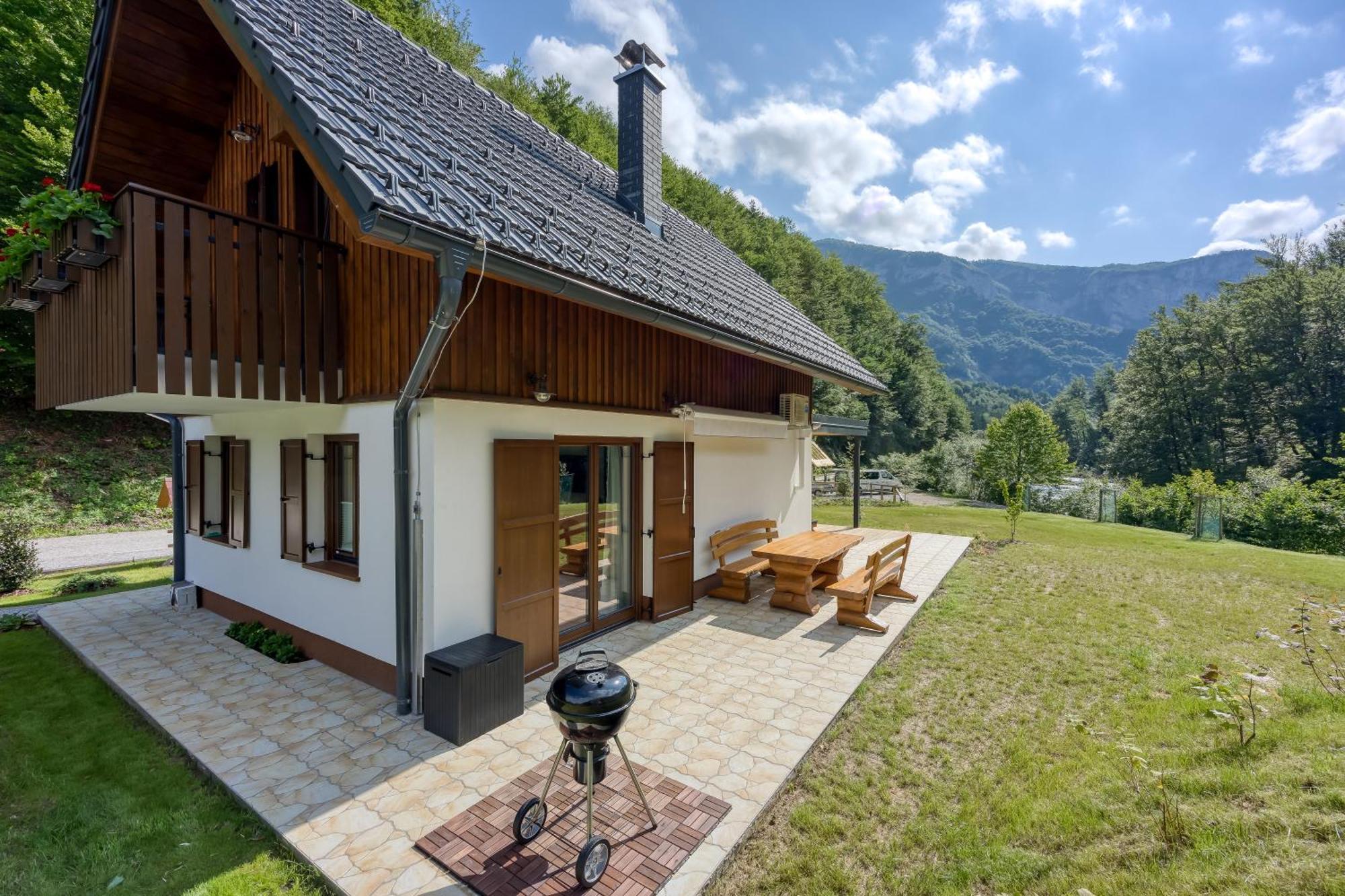 Resort Stari Malni, Osilnica - Vacation Houses Stari Malni Værelse billede