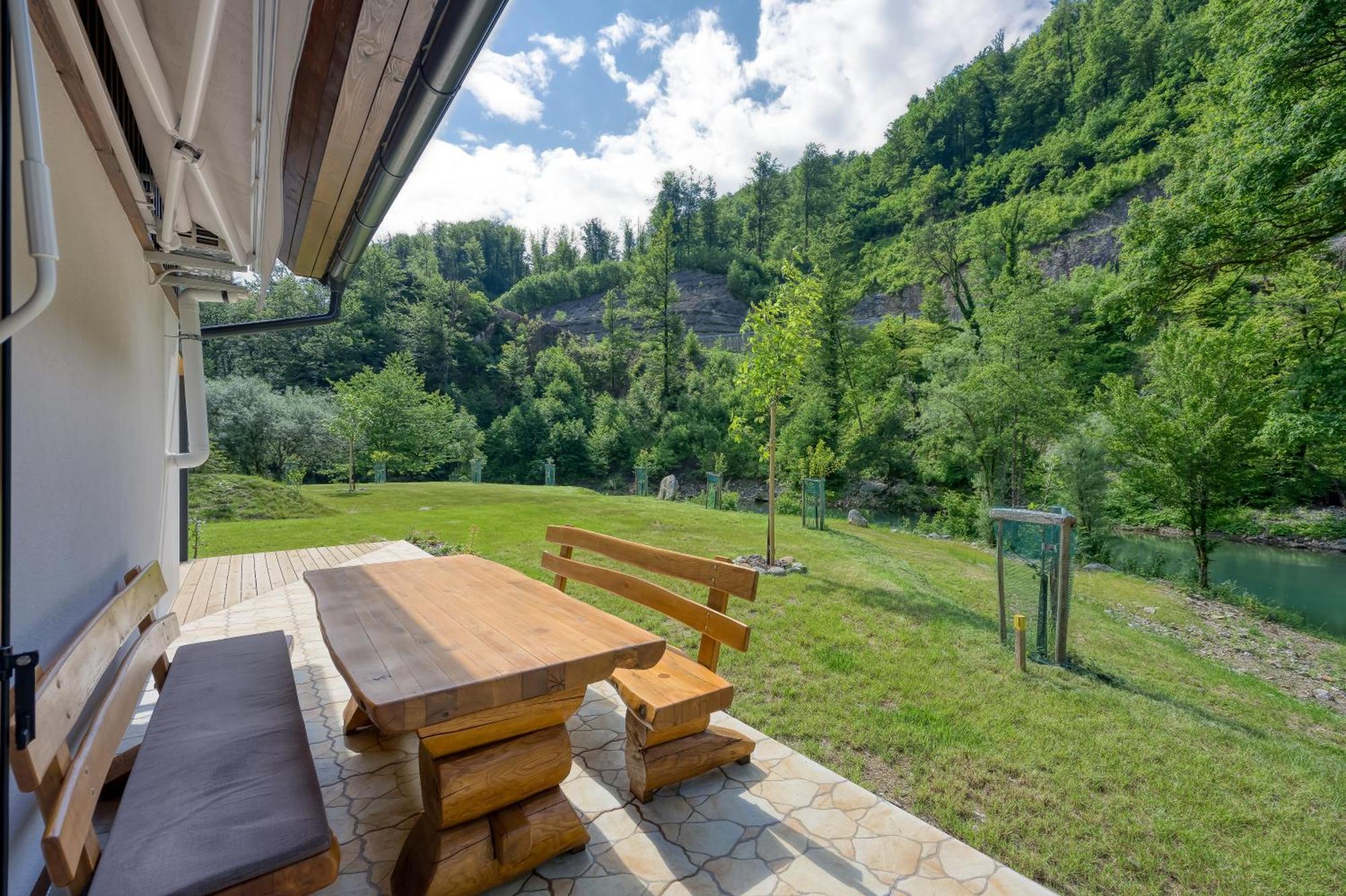 Resort Stari Malni, Osilnica - Vacation Houses Stari Malni Eksteriør billede