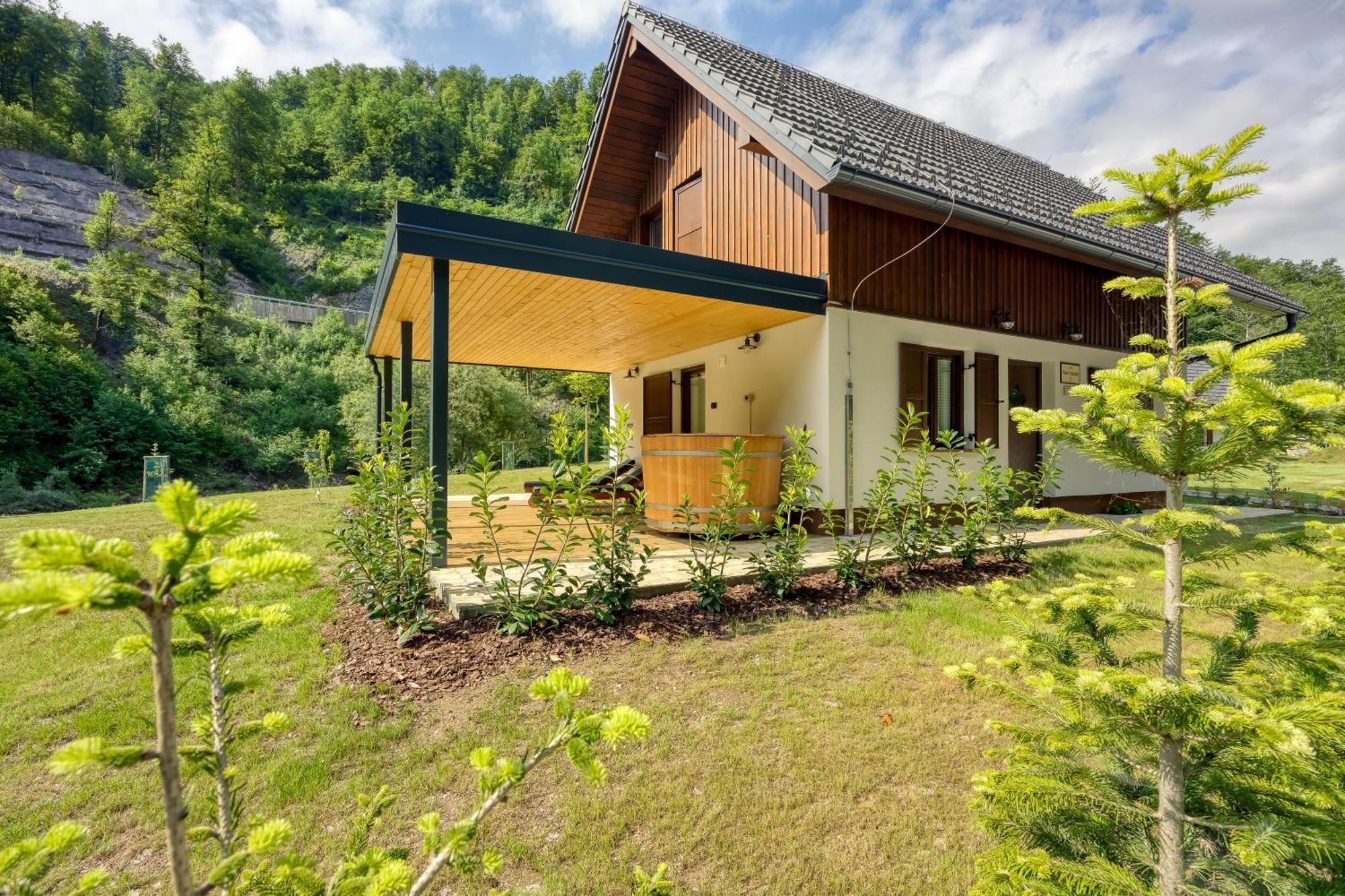 Resort Stari Malni, Osilnica - Vacation Houses Stari Malni Værelse billede